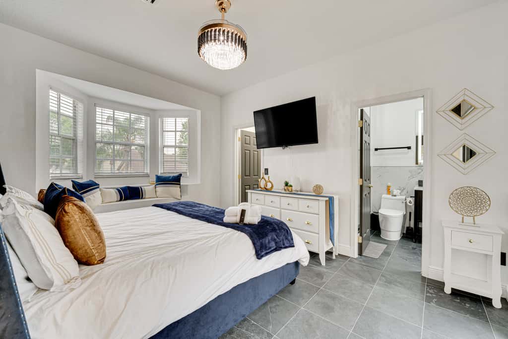 Game Room, Pool & Spa: Disney Area Getaway!