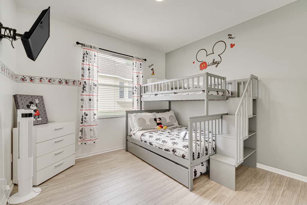 Game Room, Pool & Spa: Disney Area Getaway!