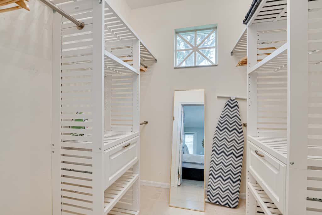 Game Room, Pool & Spa: Disney Area Getaway!