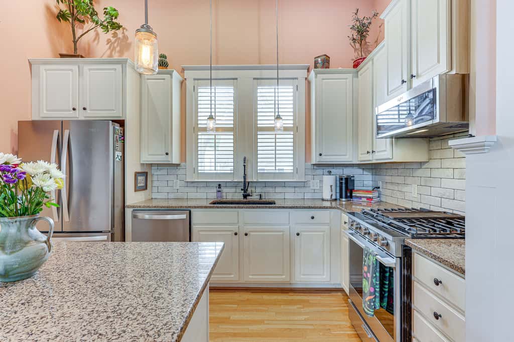 Charming Wilmington Cottage - Walk to Downtown!