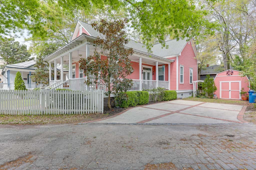 Charming Wilmington Cottage - Walk to Downtown!
