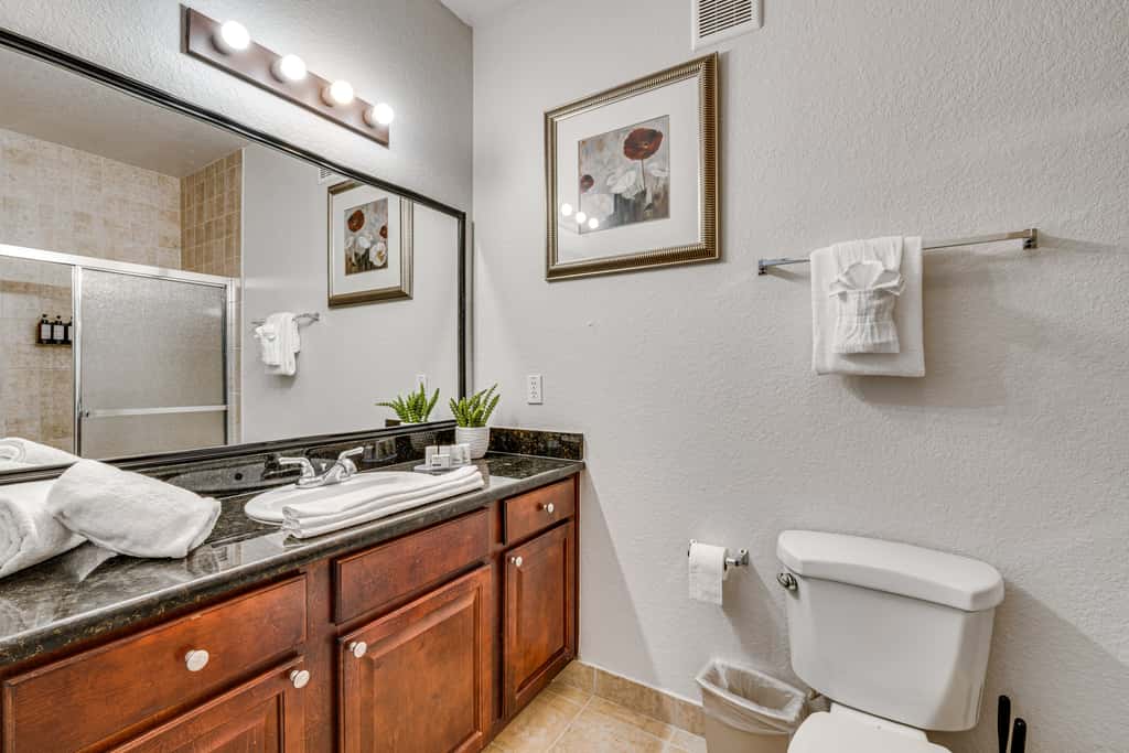 10 Mi to Disney! Resort Condo at ChampionsGate
