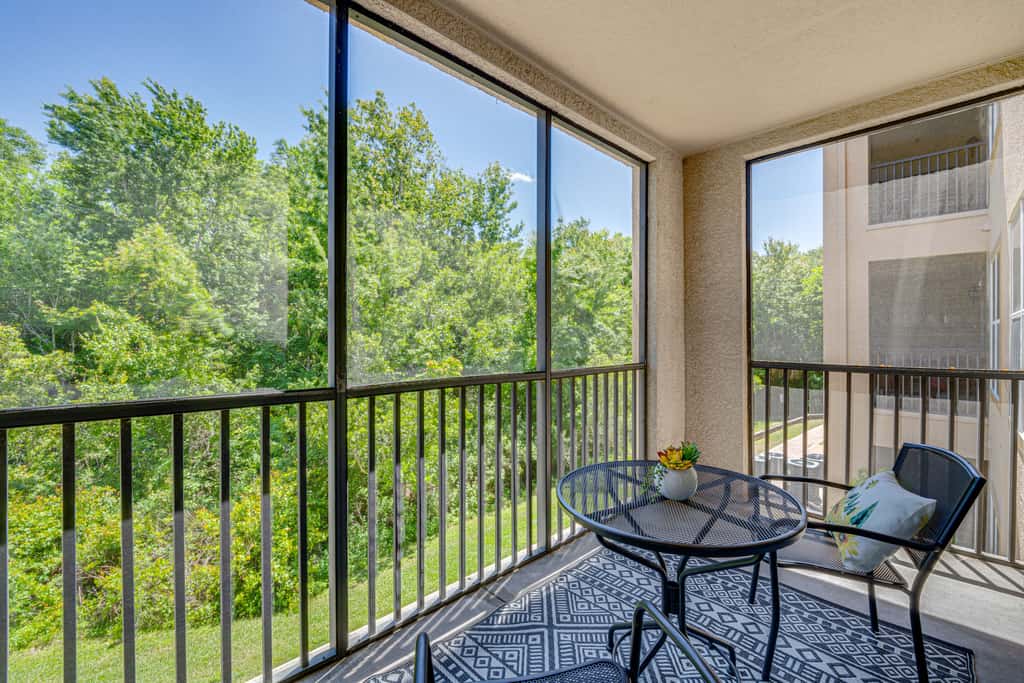 10 Mi to Disney! Resort Condo at ChampionsGate