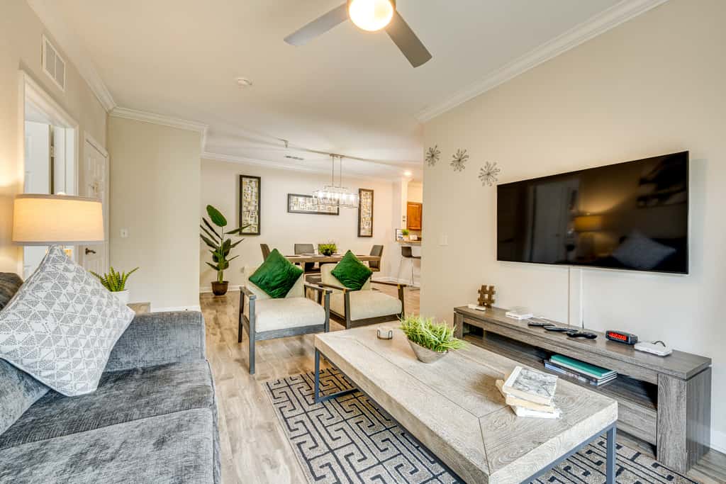 10 Mi to Disney! Resort Condo at ChampionsGate