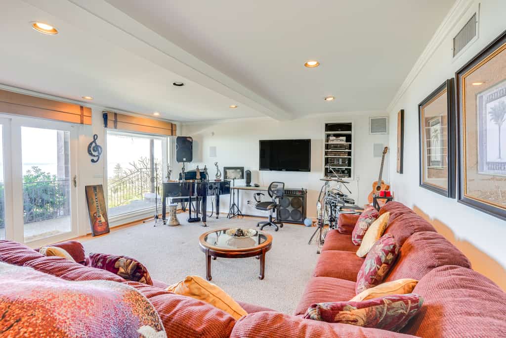 'Belle View' Laguna Beach Getaway w/ Patio