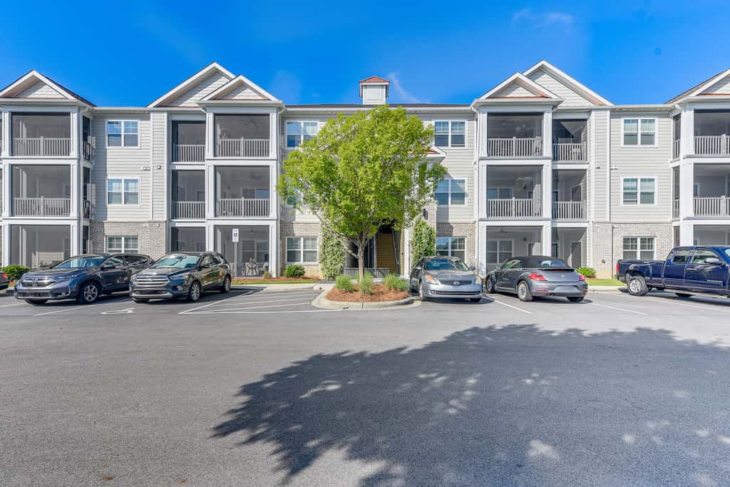 Gorgeous Calabash Condo w/ Balcony & Pool Access!