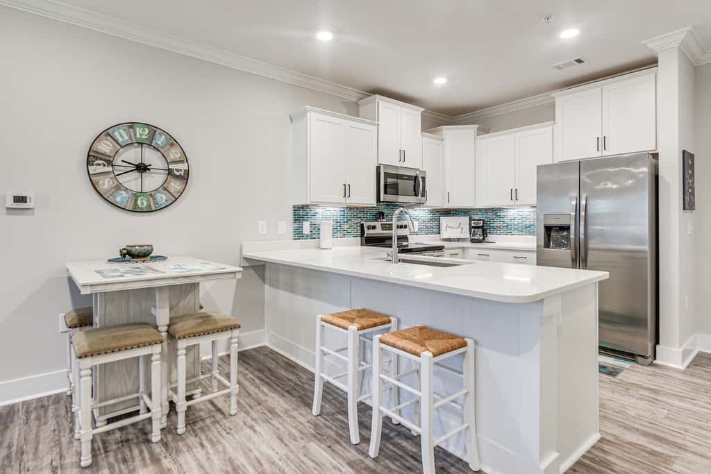 Gorgeous Calabash Condo w/ Balcony & Pool Access!