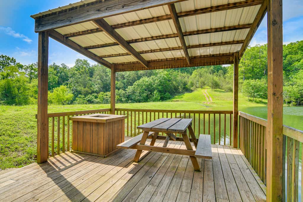Hike & Leaf Peep! Condo 2 Mi to Silver Dollar City