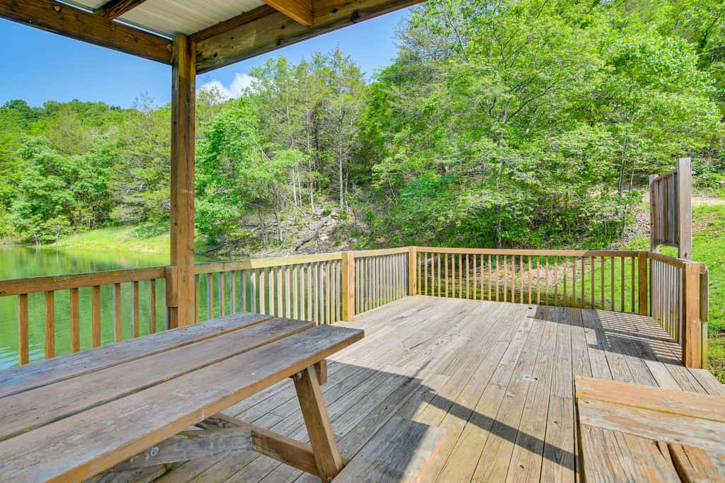 Hike & Leaf Peep! Condo 2 Mi to Silver Dollar City