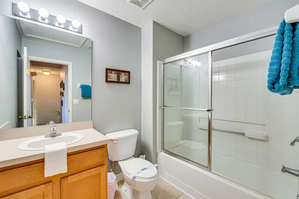 5 Mi to Disney: Family-Friendly Kissimmee Retreat!