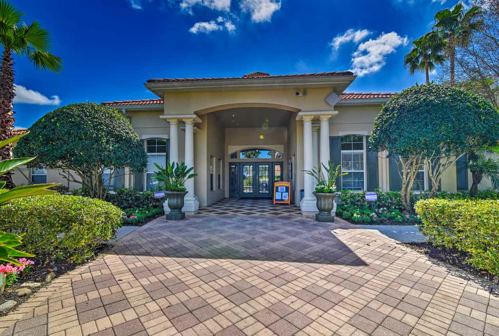 5 Mi to Disney: Family-Friendly Kissimmee Retreat!