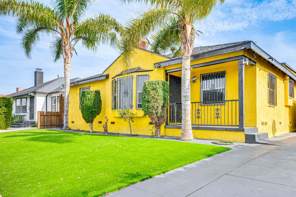 8 Mi to Dtwn LA: Apt w/ Shared Patio!