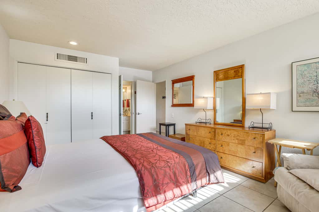 3 Mi to Dtwn Palm Springs: Condo w/ Pool Access!