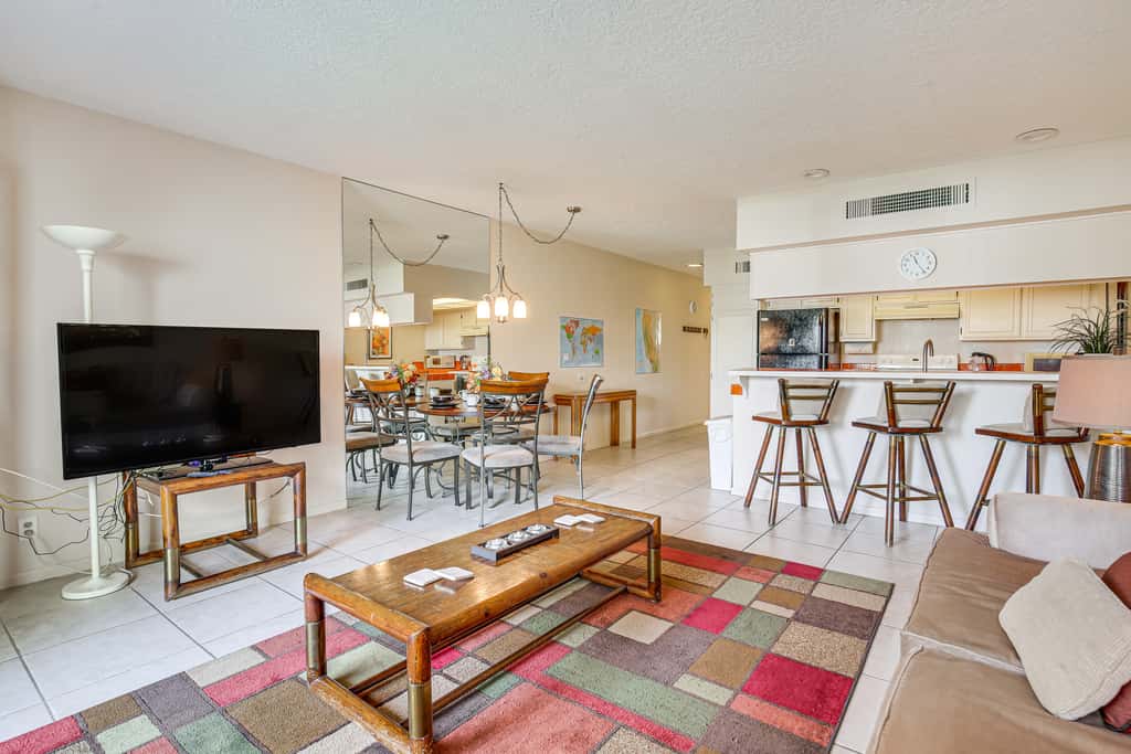 3 Mi to Dtwn Palm Springs: Condo w/ Pool Access!