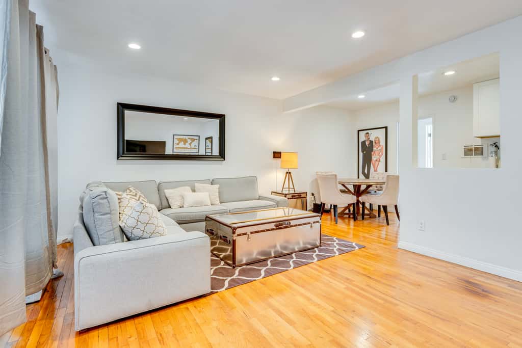 1 Mi to Dtwn Melrose: Cozy Condo w/ Patio