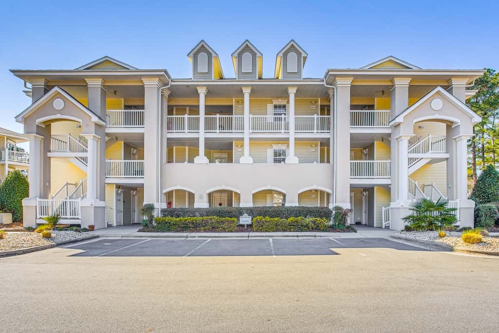 Dog-Friendly Condo w/ Resort Perks in Calabash!