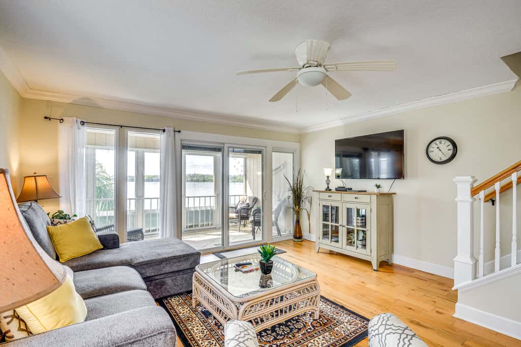 Condo on St Johns River w/ Boat Dock Access!