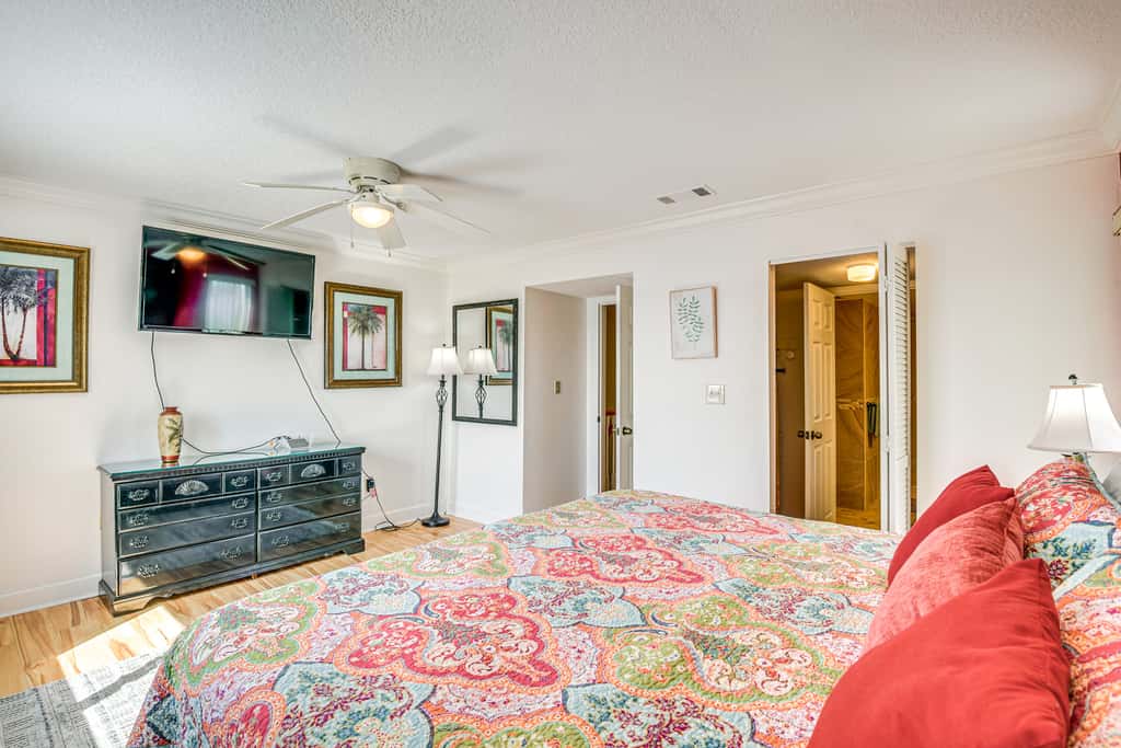 Condo on St Johns River w/ Boat Dock Access!