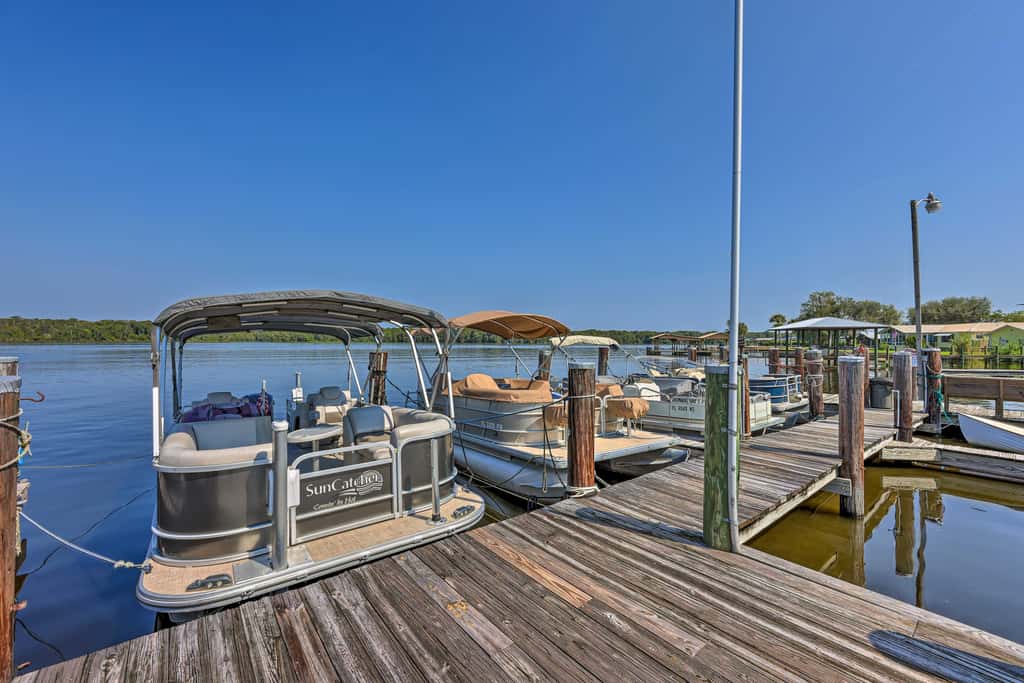 Condo on St Johns River w/ Boat Dock Access!