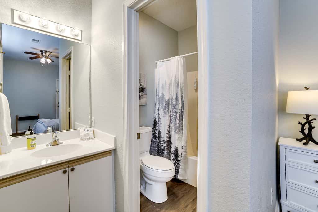 Game & Movie Rooms! Unit 4 Mi to Branson Landing