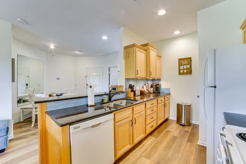 Game & Movie Rooms! Unit 4 Mi to Branson Landing