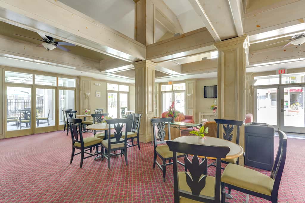 2 Mi to Disney: Resort Condo w/ Pool Access