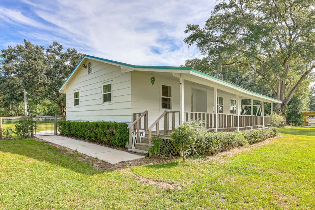 16 Mi to WEC: Horse-Friendly Home on 5 Acres!