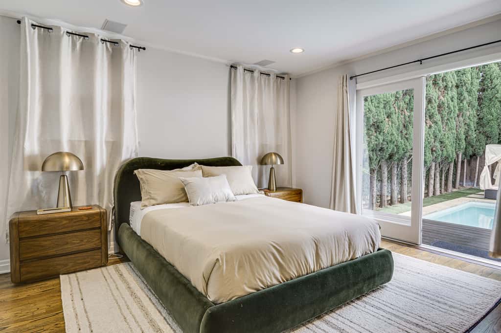 1 Block to Melrose Ave! Bright Home w/ Pool