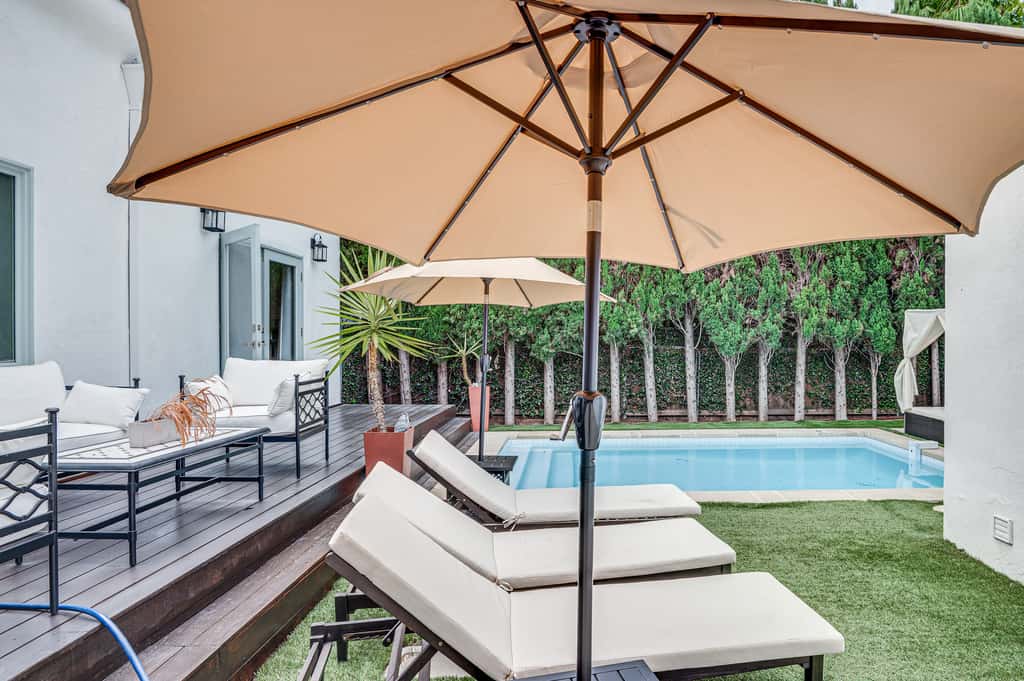 1 Block to Melrose Ave! Bright Home w/ Pool