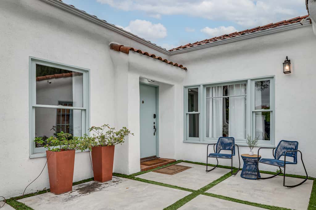 1 Block to Melrose Ave! Bright Home w/ Pool
