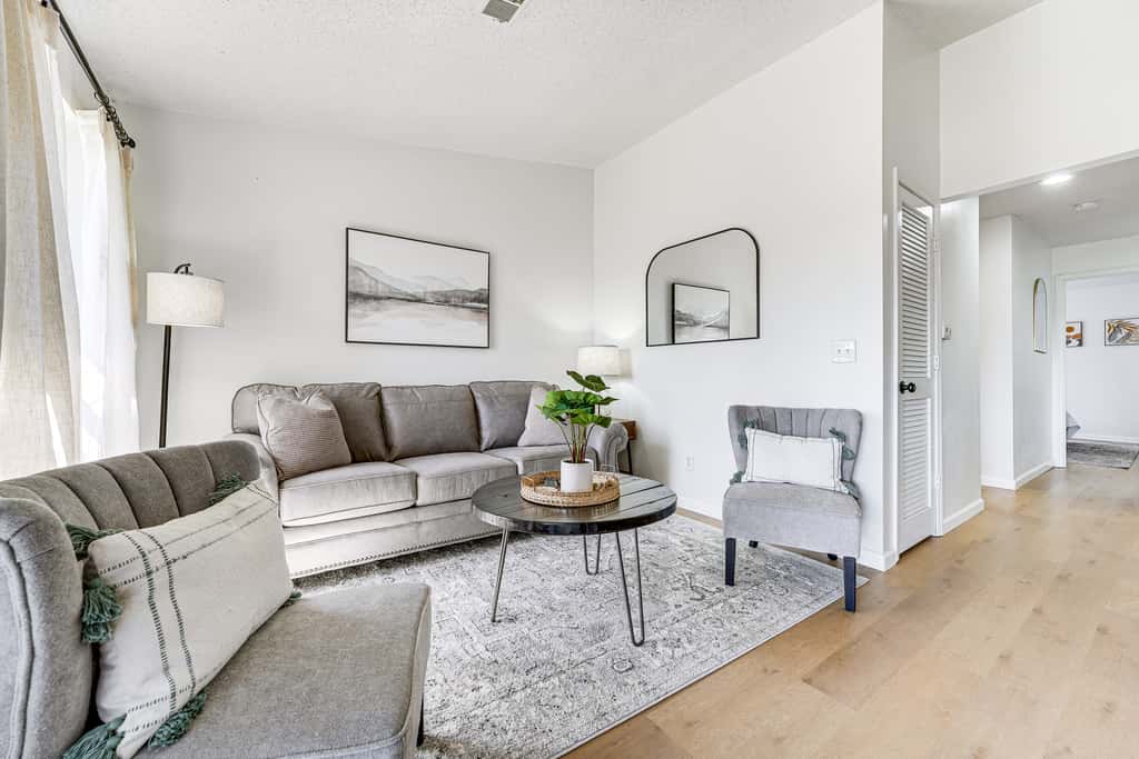 5 Mi to Strip! Pointe Royale Condo w/ Indoor Pool
