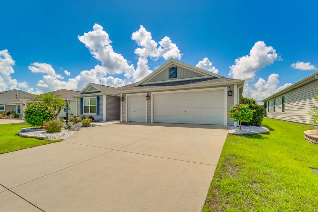 Golf Cart & Pool Access: The Villages Home!