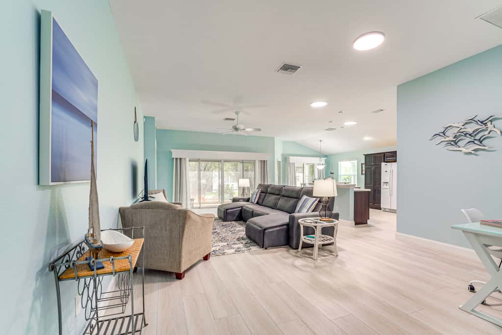 Golf Cart & Pool Access: The Villages Home!
