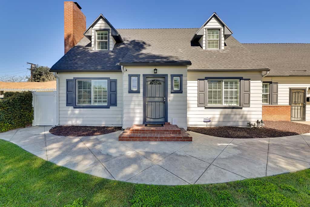 4 Mi to Dtwn: Riverside Gem w/ Pool & Game Room