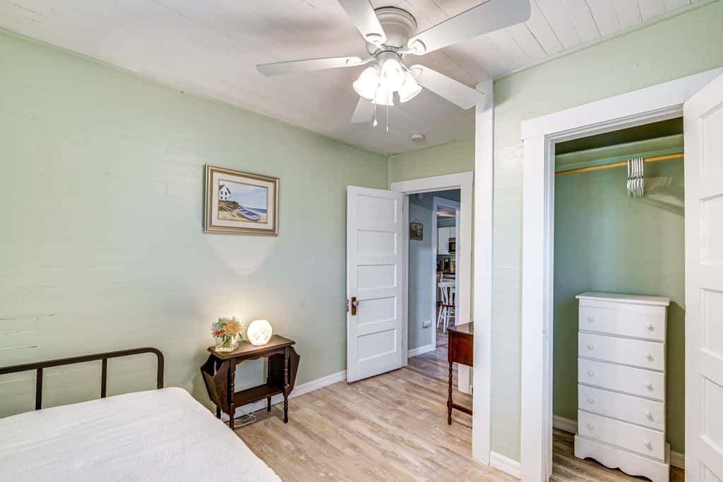 1 Mi to Ocala Dtwn Square: Home w/ Yard!