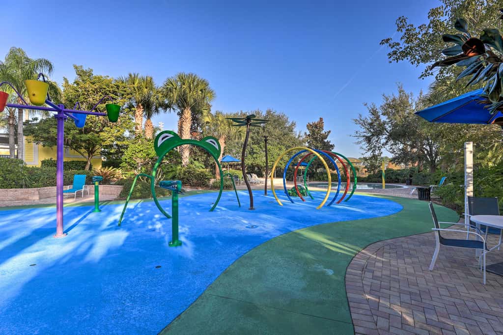 Ground Floor! 8 Mi to Disney! 4 Pools, 6 Hot Tubs