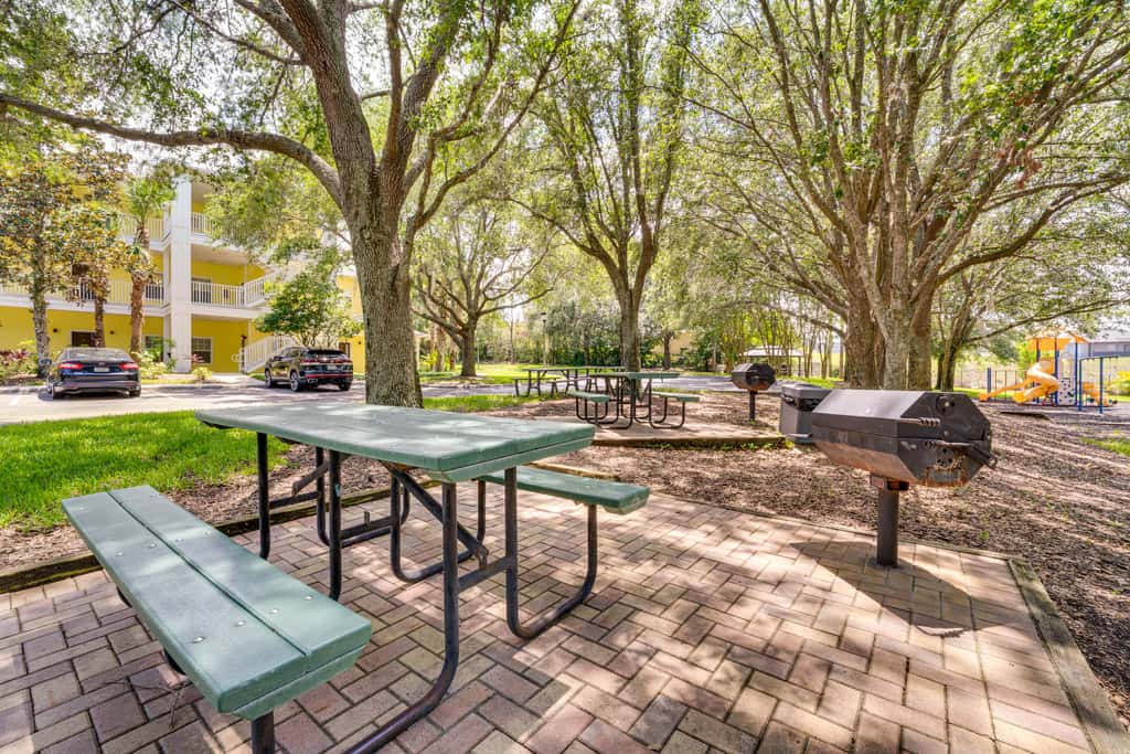 Ground Floor! 8 Mi to Disney! 4 Pools, 6 Hot Tubs