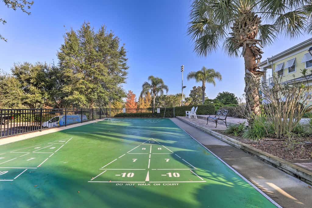 Ground Floor! 8 Mi to Disney! 4 Pools, 6 Hot Tubs