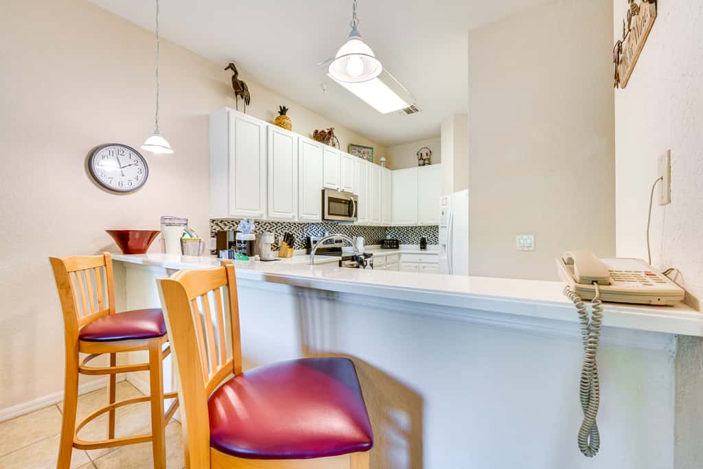 Ground Floor! 8 Mi to Disney! 4 Pools, 6 Hot Tubs