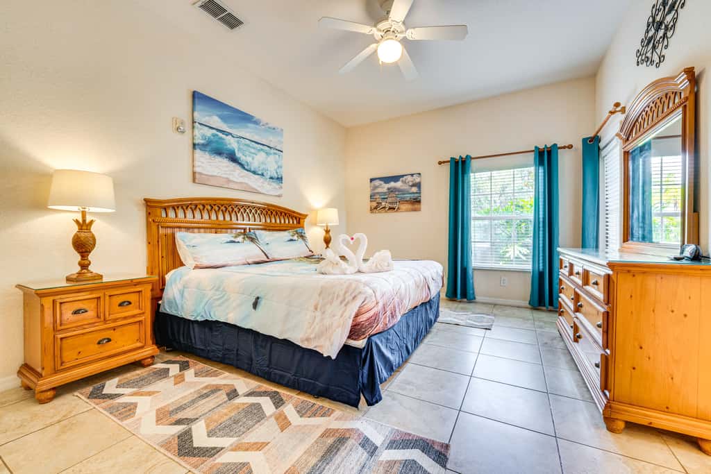 Ground Floor! 8 Mi to Disney! 4 Pools, 6 Hot Tubs