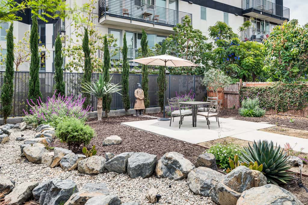 1 Mi to Dtwn LA: Artist's Retreat w/ Zen Garden