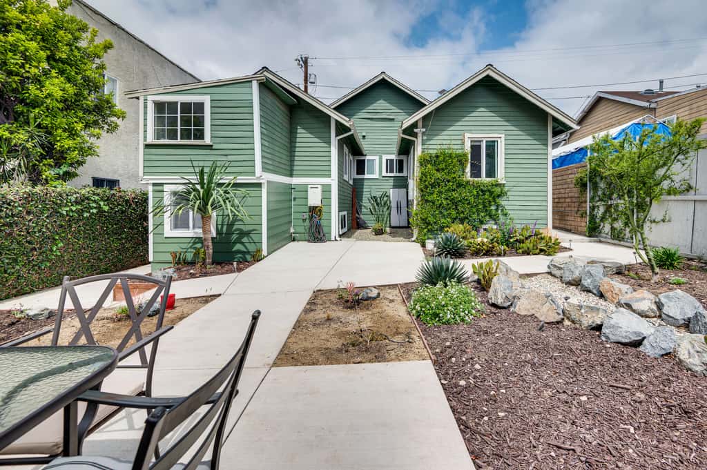 1 Mi to Dtwn LA: Artist's Retreat w/ Zen Garden