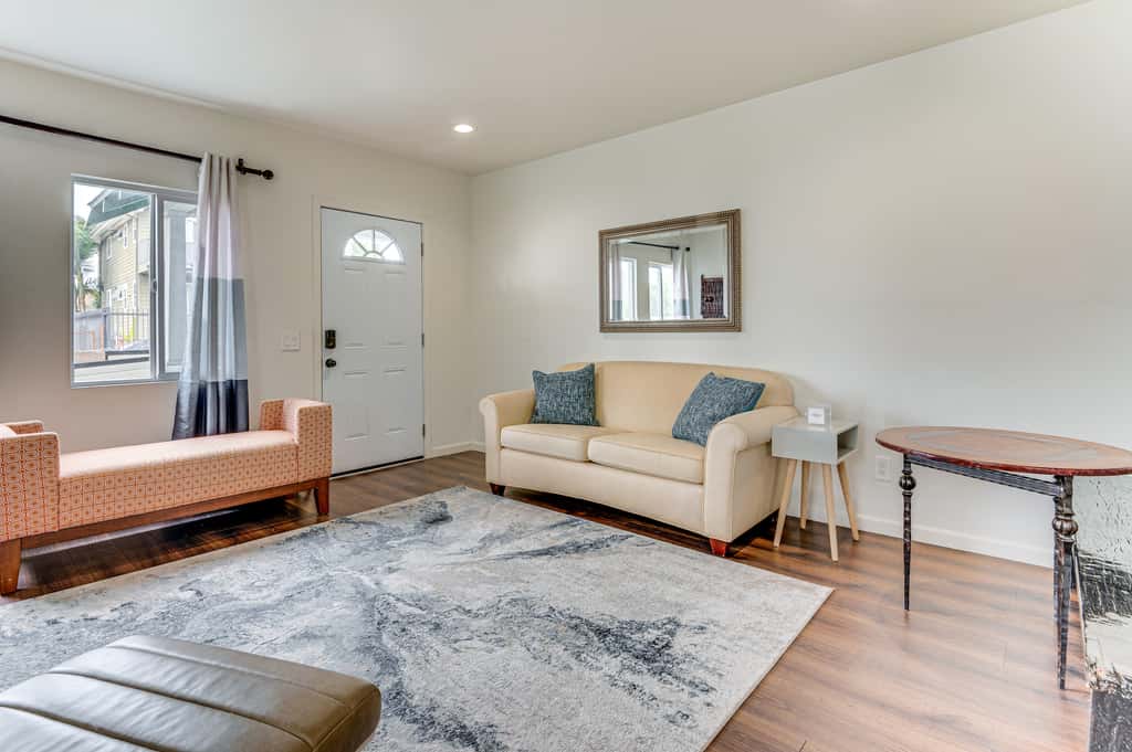 1 Mi to Dtwn LA: Artist's Retreat w/ Zen Garden