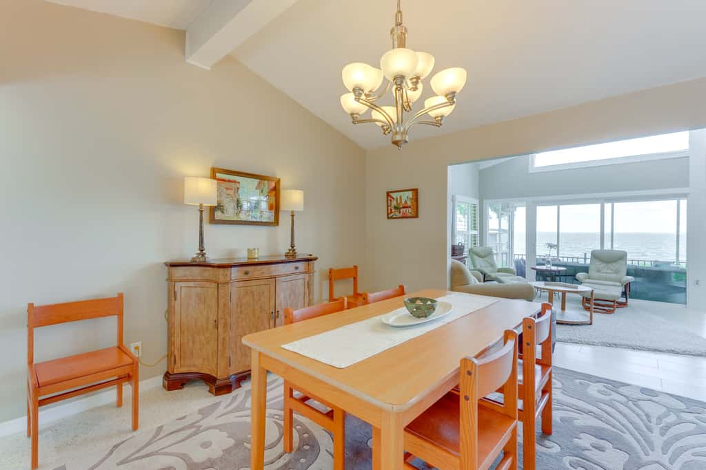 Family Home w/ Stunning Water Views in Tavares!