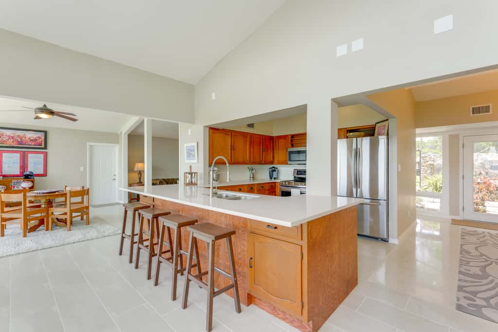 Family Home w/ Stunning Water Views in Tavares!