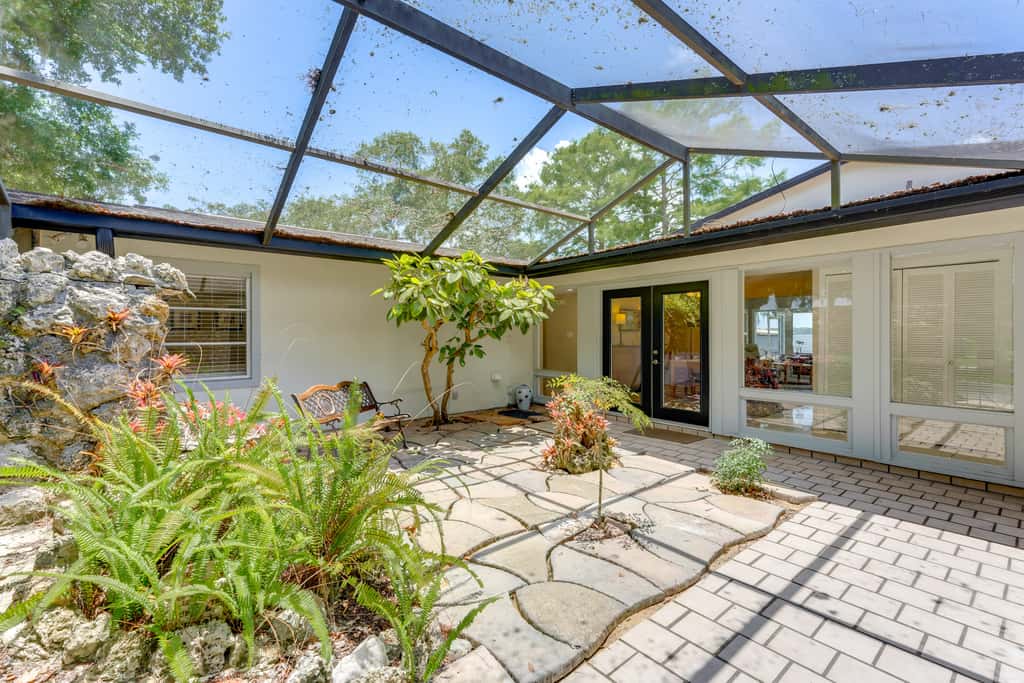 Family Home w/ Stunning Water Views in Tavares!