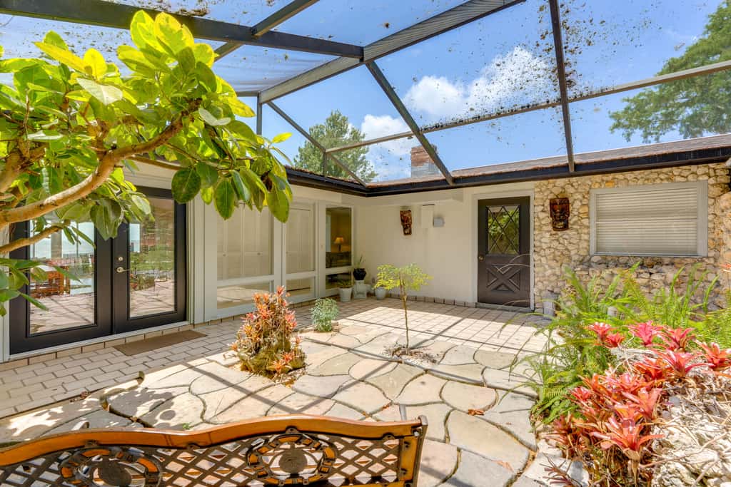 Family Home w/ Stunning Water Views in Tavares!