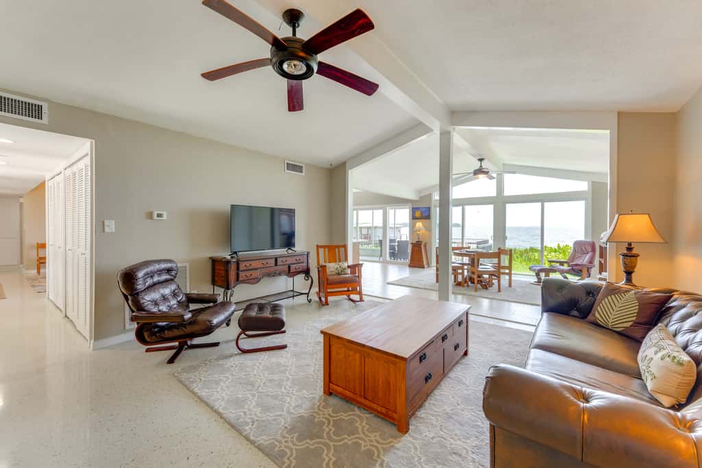 Family Home w/ Stunning Water Views in Tavares!