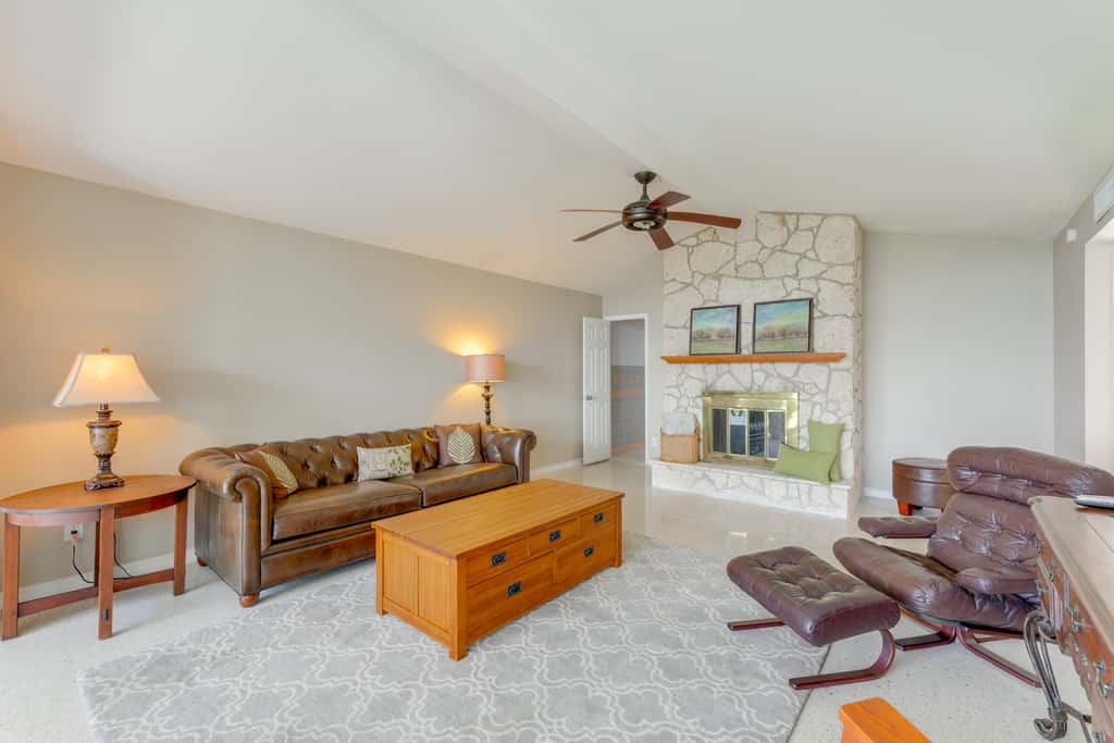 Family Home w/ Stunning Water Views in Tavares!