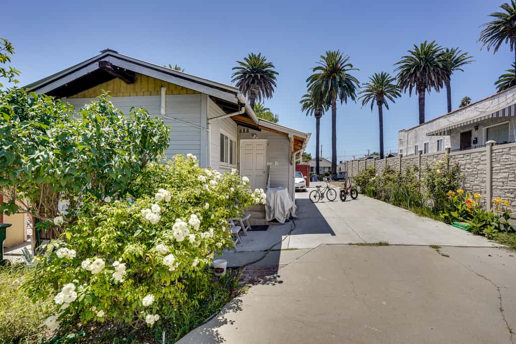 3 Mi to Beaches: Low-Key San Pedro Rental!